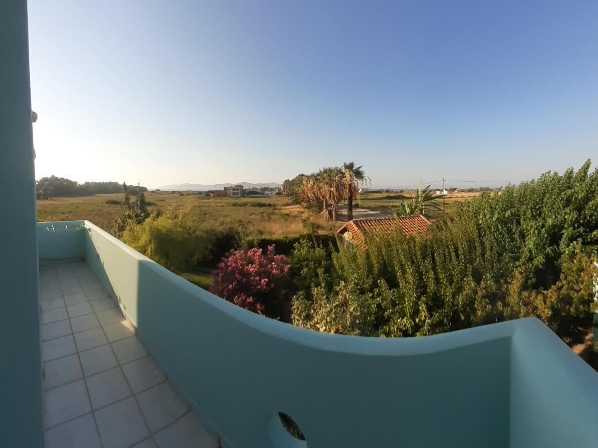 Zikas Apartments Marmari  Extérieur photo